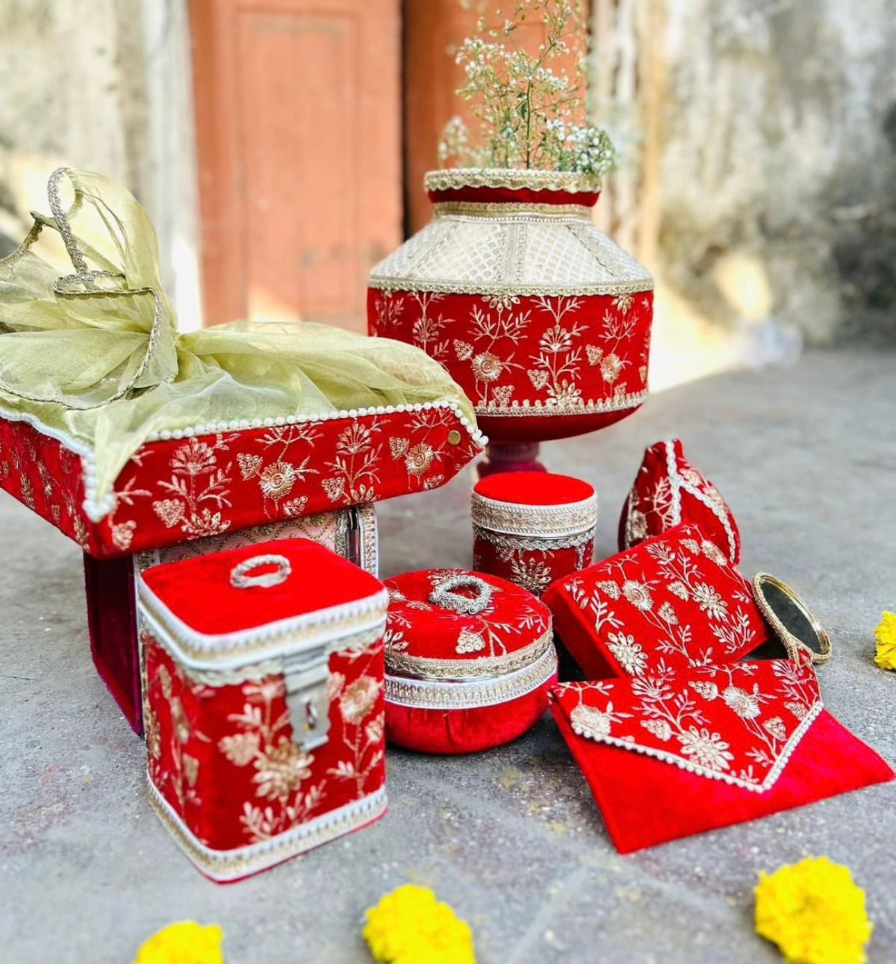 Royal Velvet Trousseau Set